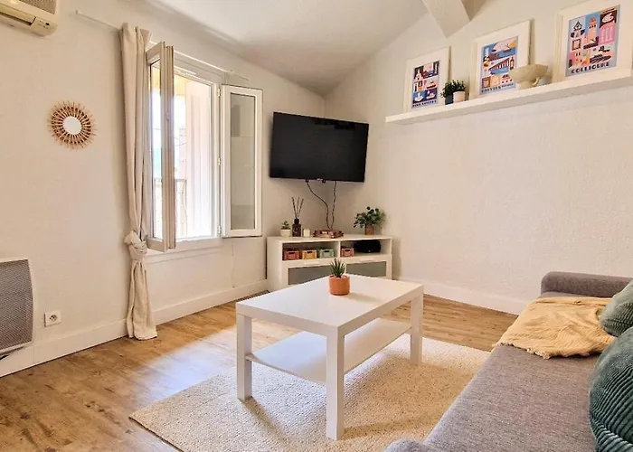 Διαμέρισμα Charmant Appartement *